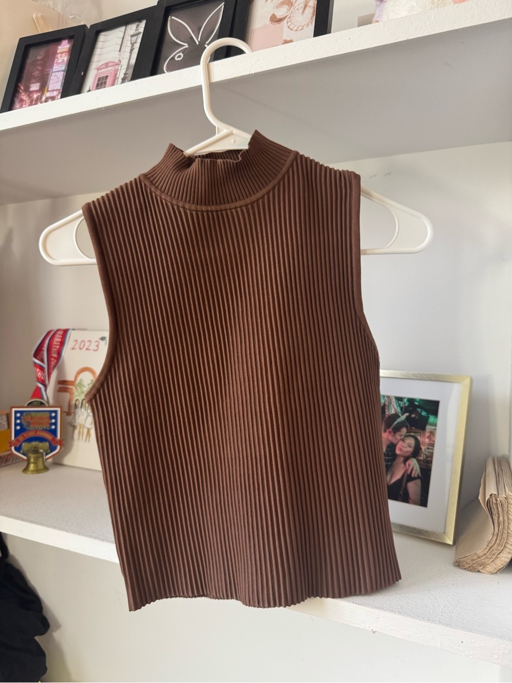 Sleeveless Ribbed Mock Neck Top - Chocolate Brown